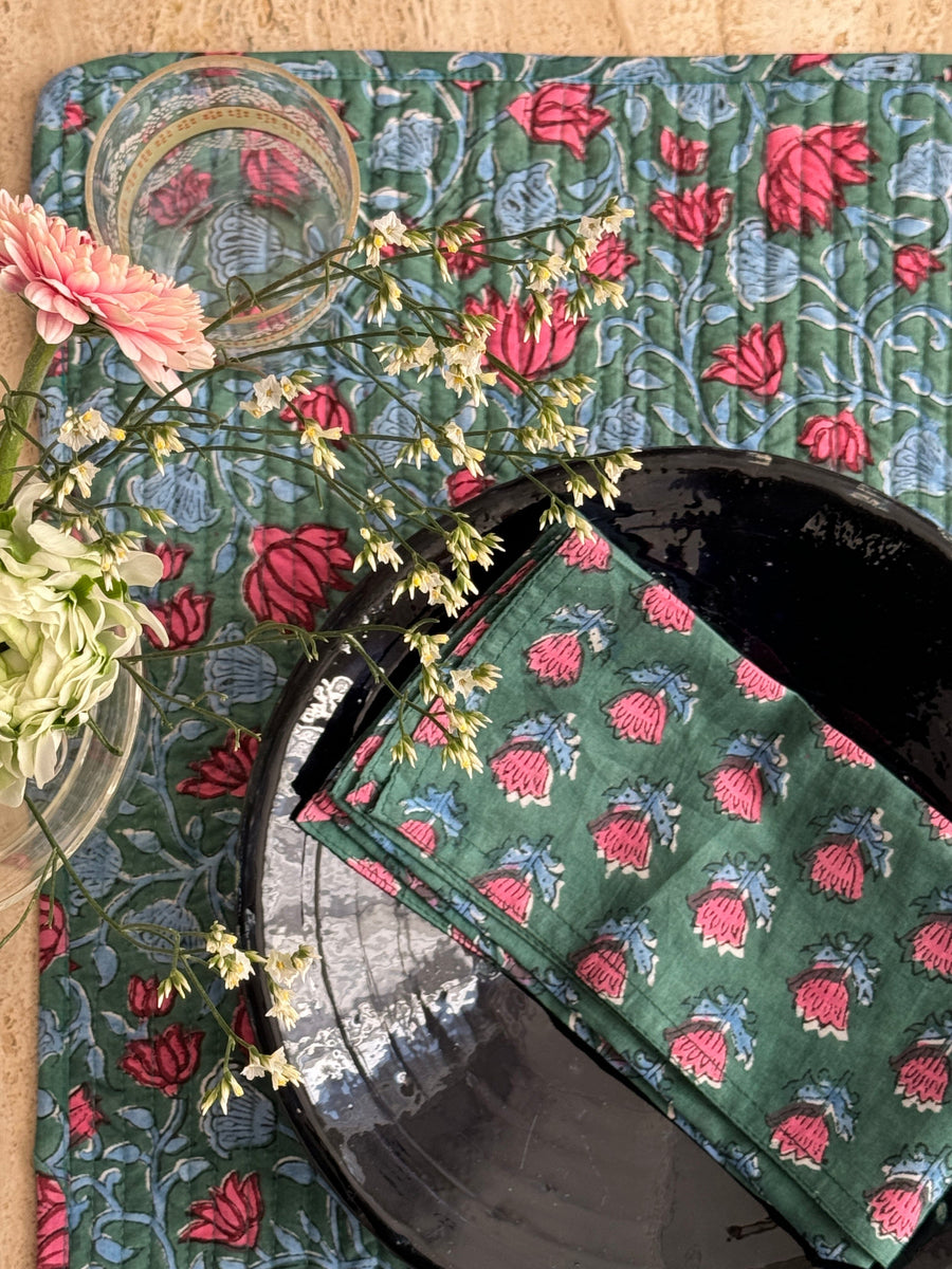 Serviettes fleuries – lespetitsbohemes